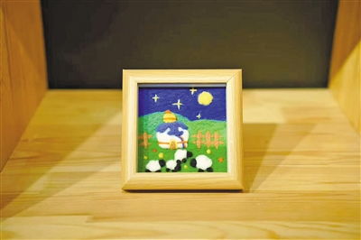 方寸之間見北疆 文創(chuàng)小店里的圖文設(shè)計與邊疆風(fēng)情